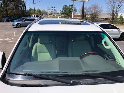 Used 2016 Lexus GX 460 Luxury w/ Preferred Accessory Package image 9