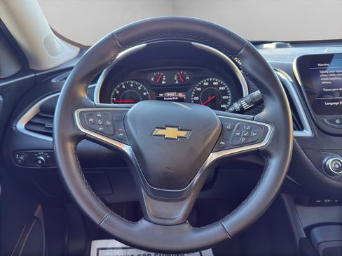 Used 2024 Chevrolet Malibu RS image 11