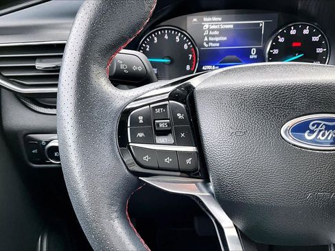 Used 2023 Ford Explorer ST-Line image 21