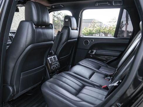 Used 2013 Land Rover Range Rover Supercharged image 37