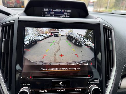 Used 2023 Subaru Forester Limited image 33