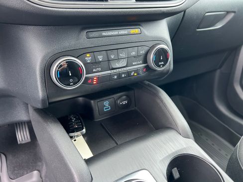 Certified 2023 Ford Escape Active image 17