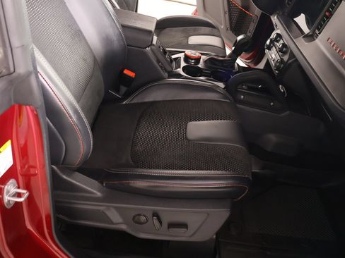 Used 2025 Ford Bronco Raptor AWD/4WD image 14