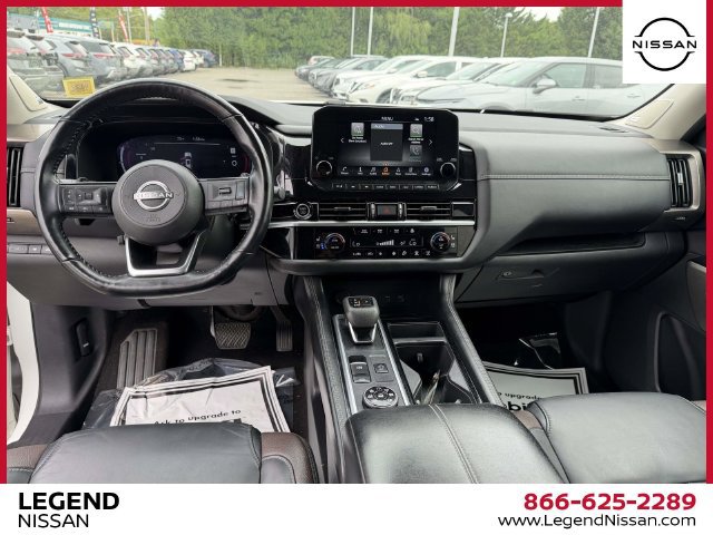 Certified 2024 Nissan Pathfinder Platinum w/ Cargo Package AWD/4WD image 23