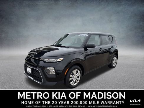 Used 2021 Kia Soul LX image 1