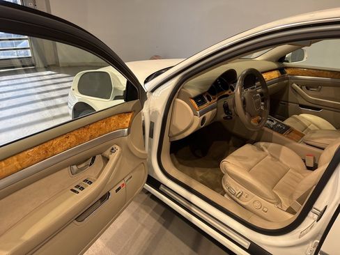 Used 2008 Audi A8 L 4.2 image 10