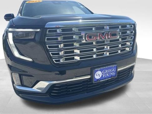Used 2025 GMC Acadia Denali w/ Super Cruise Package AWD/4WD image 11