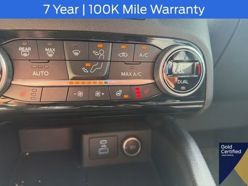 Certified 2021 Ford Escape Titanium AWD/4WD image 37