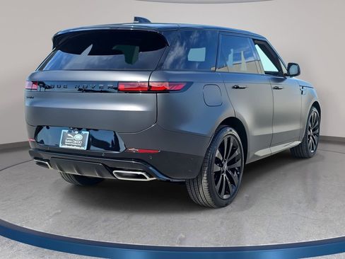 New 2025 Land Rover Range Rover Sport Dynamic SE image 5