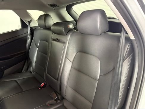 Used 2017 Hyundai Tucson SE Plus AWD/4WD image 19