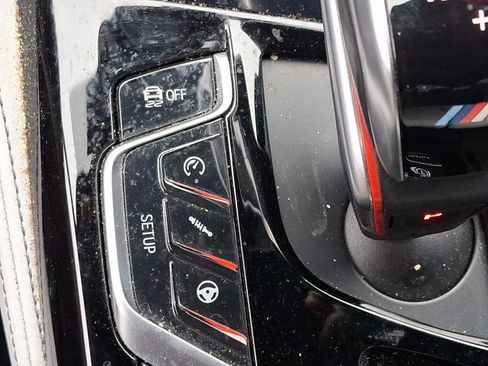 Used 2018 BMW M5 image 24