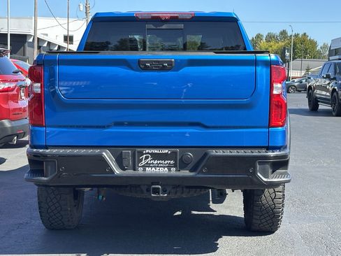 Used 2023 Chevrolet Silverado 1500 ZR2 image 7