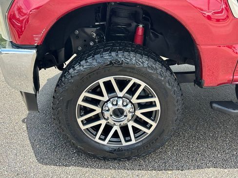 Used 2017 Ford F250 Lariat w/ Lariat Ultimate Package AWD/4WD image 22