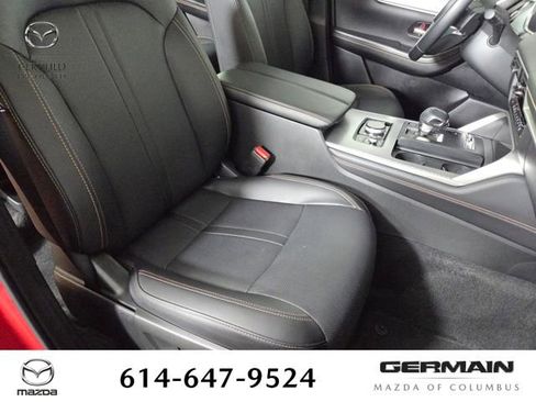 Used 2025 MAZDA CX-90 Plug-In Hybrid w/Premium Sport image 28