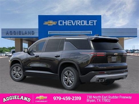 New 2026 Chevrolet Traverse LT image 3