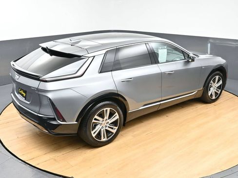 Used 2024 Cadillac Lyriq Tech RWD image 5
