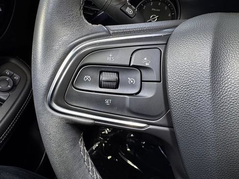 Used 2021 Buick Encore GX Select w/ Advanced Technology Package FWD image 25