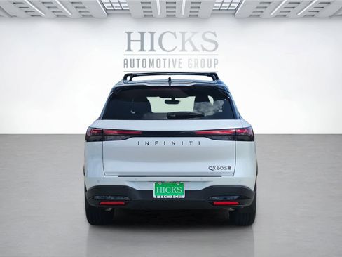 New 2026 INFINITI QX60 Luxe w/ Dark Cargo Package image 6