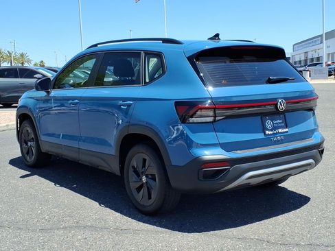 Certified 2025 Volkswagen Taos S FWD image 5