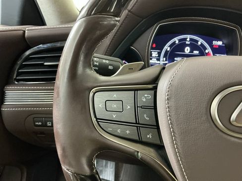 Used 2019 Lexus LS 500 w/ Interior Upgrade Package RWD image 15