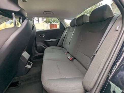 New 2026 Kia K4 FWD image 14