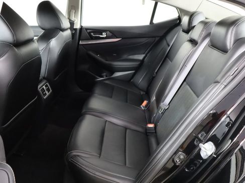 Used 2023 Nissan Maxima SV w/ Floor Mat Group FWD image 16