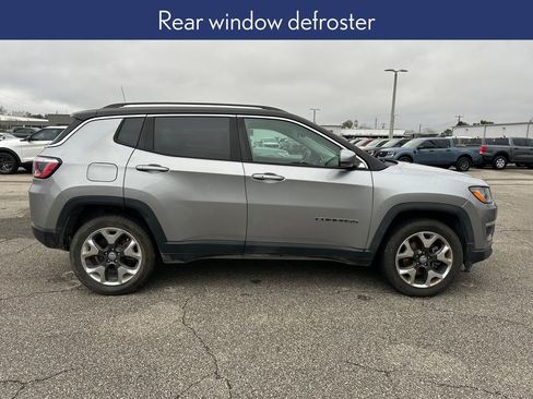 Used 2017 Jeep Compass Limited image 8