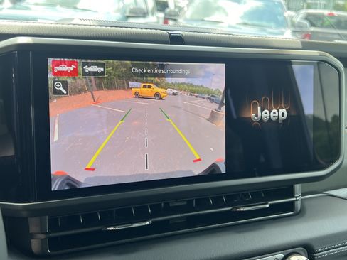 New 2026 Jeep Gladiator Mojave AWD/4WD image 30