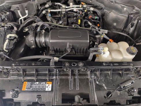 Used 2023 Ford Explorer XLT w/ Equipment Group 202A image 30