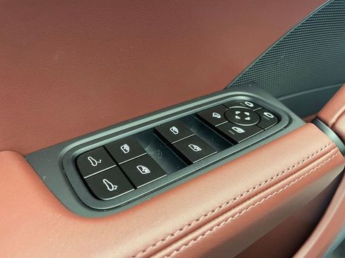 New 2026 Porsche Cayenne AWD/4WD image 19