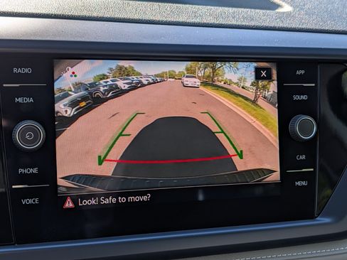 Certified 2024 Volkswagen Taos SE AWD/4WD image 27