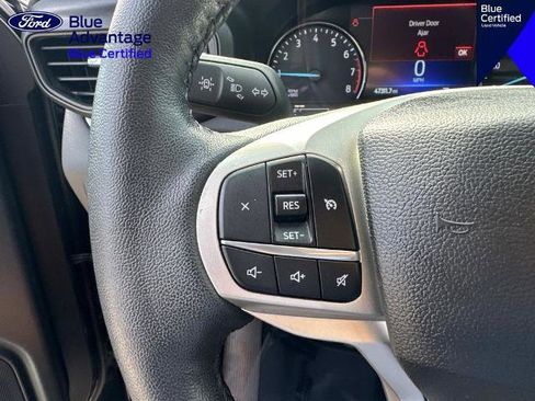 Certified 2023 Ford Explorer XLT RWD image 23
