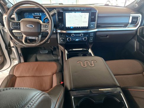 Used 2023 Ford F350 King Ranch w/ Chrome Package image 10