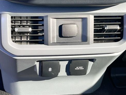 Used 2024 Ford F150 XLT w/ Equipment Group 302A MID RWD image 27