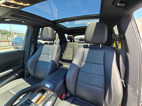 Used 2025 Mercedes-Benz GLE 450 4MATIC image 21