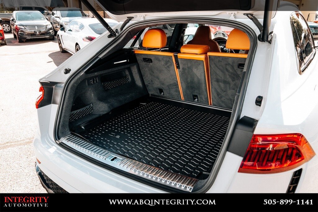 Used 2024 Audi RS Q8 AWD/4WD image 49