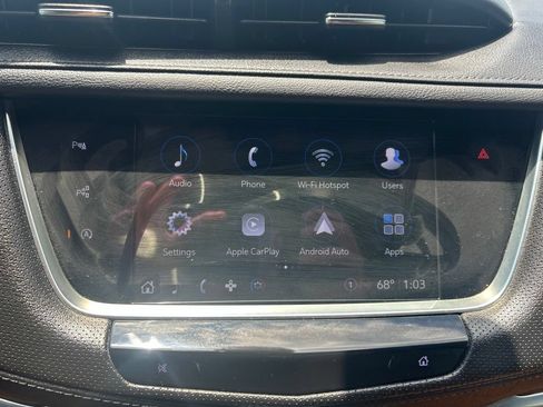 Used 2022 Cadillac XT5 Premium Luxury w/ Technology Package FWD image 20