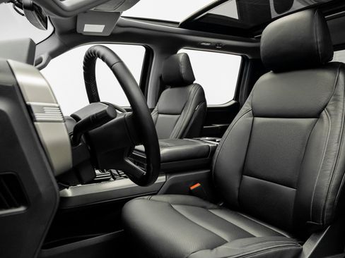 Used 2023 Ford F150 XLT w/ Equipment Group 302A High image 26