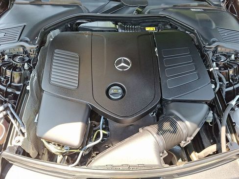 Used 2024 Mercedes-Benz C 300 4MATIC Sedan image 29