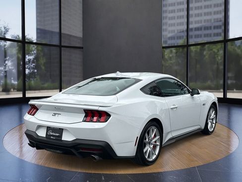 Certified 2025 Ford Mustang GT Premium RWD image 3