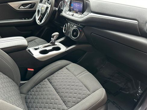 Certified 2022 Chevrolet Blazer LT w/ LPO, Black Grille Bar Package image 20