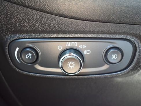 Used 2020 Chevrolet Equinox LT AWD/4WD image 20