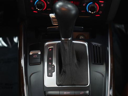 Used 2011 Audi Q5 2.0T Premium Plus image 20