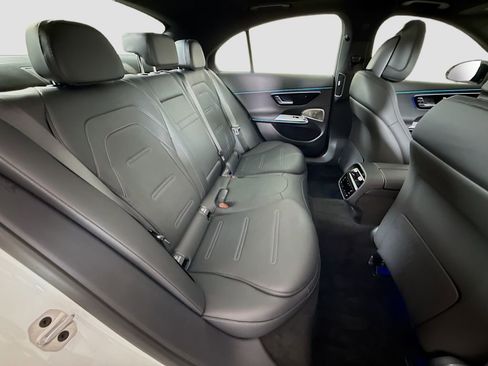 New 2026 Mercedes-Benz E 53 AMG e 4MATIC Sedan image 29