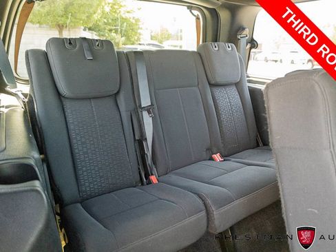 Used 2017 Ford Expedition XLT AWD/4WD image 4