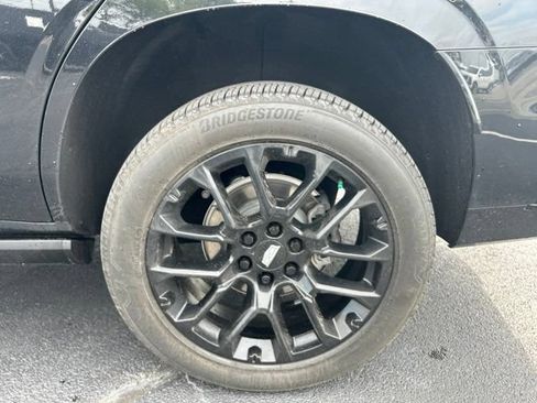 Certified 2024 Cadillac Escalade Sport w/ LPO, ONYX Package AWD/4WD image 12