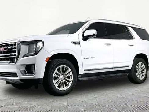 Used 2024 GMC Yukon SLT w/ SLT Luxury Package AWD/4WD image 1