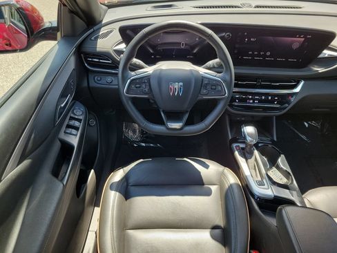 Certified 2025 Buick Envista Avenir FWD image 11