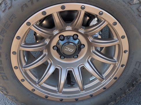 Used 2025 Chevrolet Silverado 1500 Custom RWD image 13