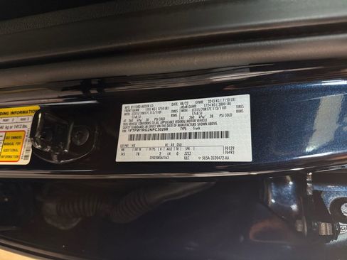Certified 2022 Ford F150 Raptor w/ Torsen Package AWD/4WD image 31